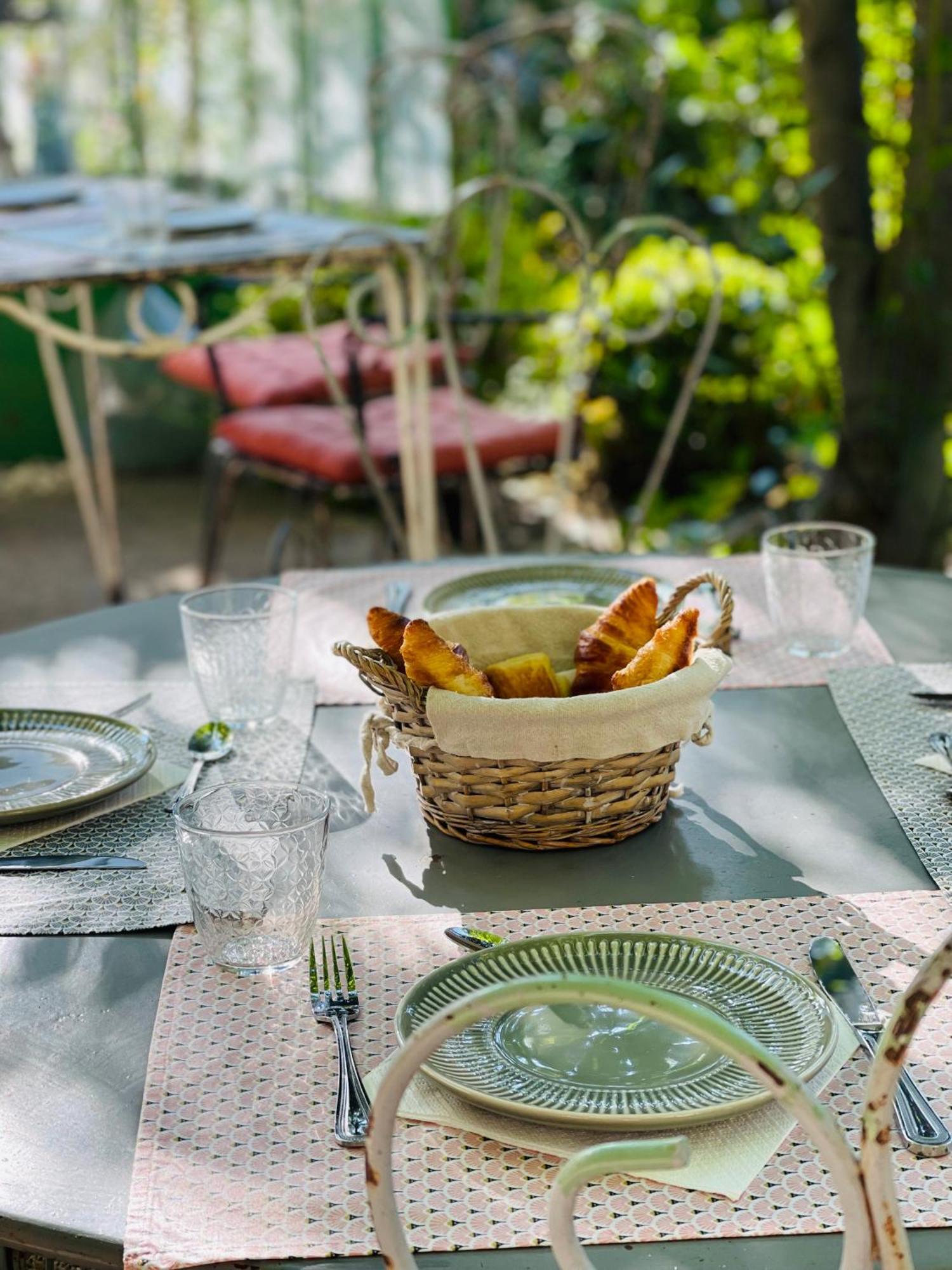 La Bastide Des Songes - Demeure D'Hotes Robion en Luberon 外观 照片